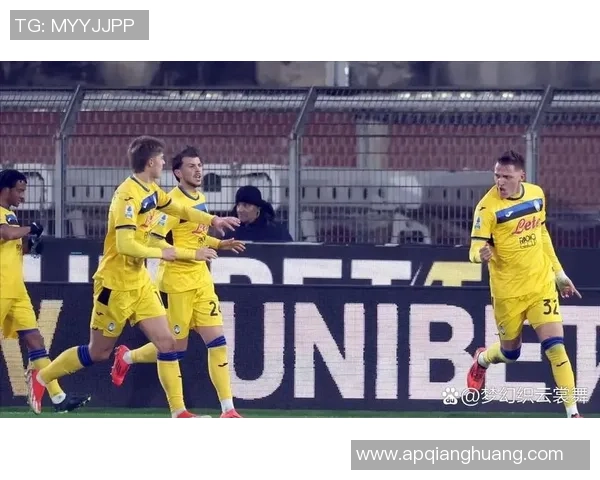 足球球星转会潮流解析为何巨星难以在同一支球队度过整个职业生涯