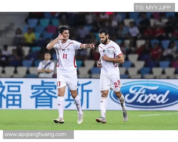 阿尔及利亚足球星的荣耀与挑战以及他们在国际赛场上的辉煌故事